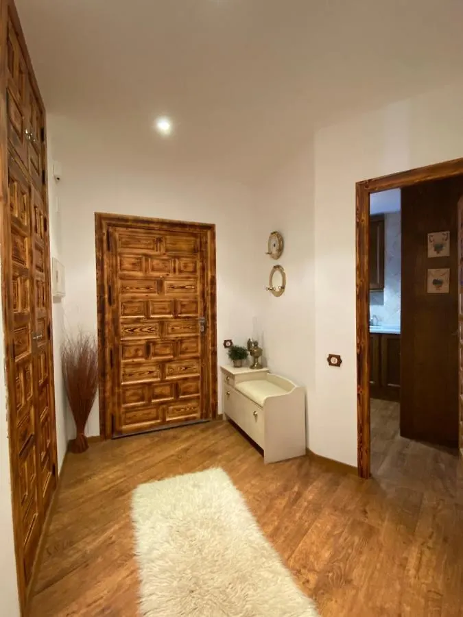 Apartamento Sierra Nevada 7 Plazas Lujo Junto A Telesilla Estacion 0*,  スペイン