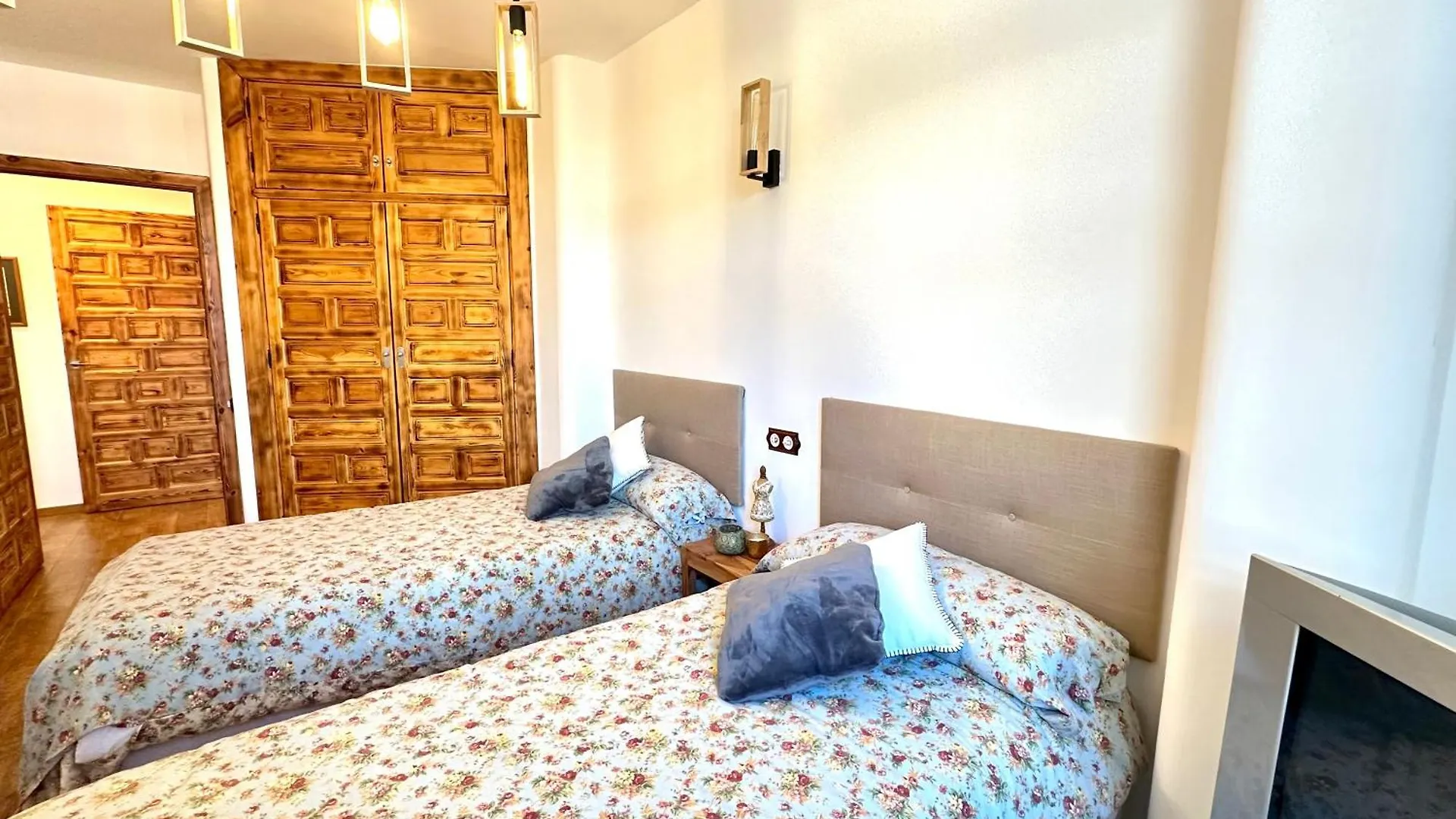 Apartamento Sierra Nevada 7 Plazas Lujo Junto A Telesilla Estacion Spanien